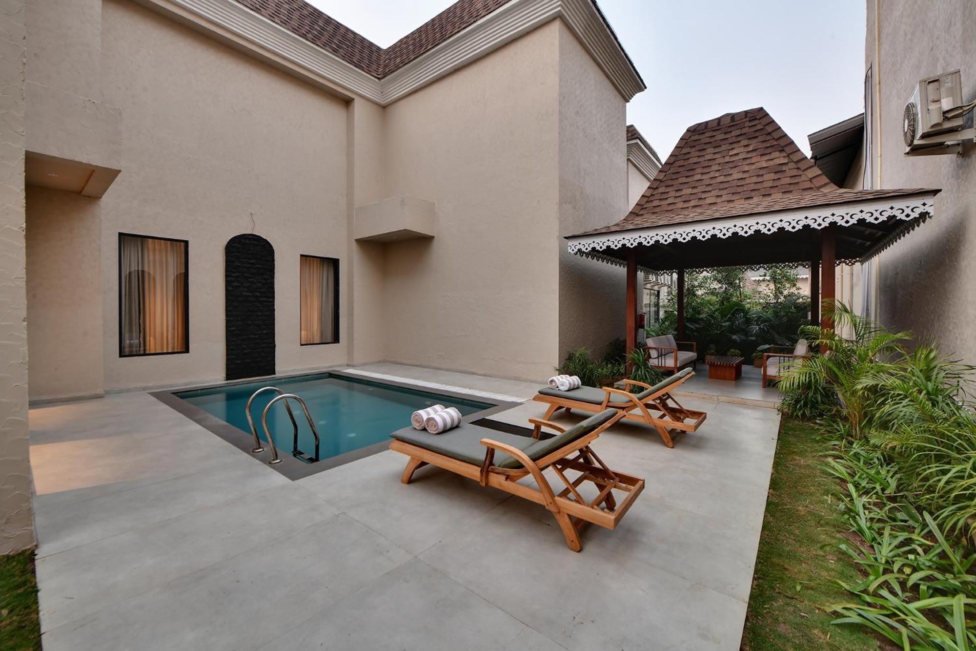 Maira Resort And Convention Centre Rāipur Exterior foto